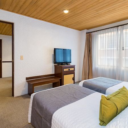Hotel Suites Real 97 Bogota Exterior photo