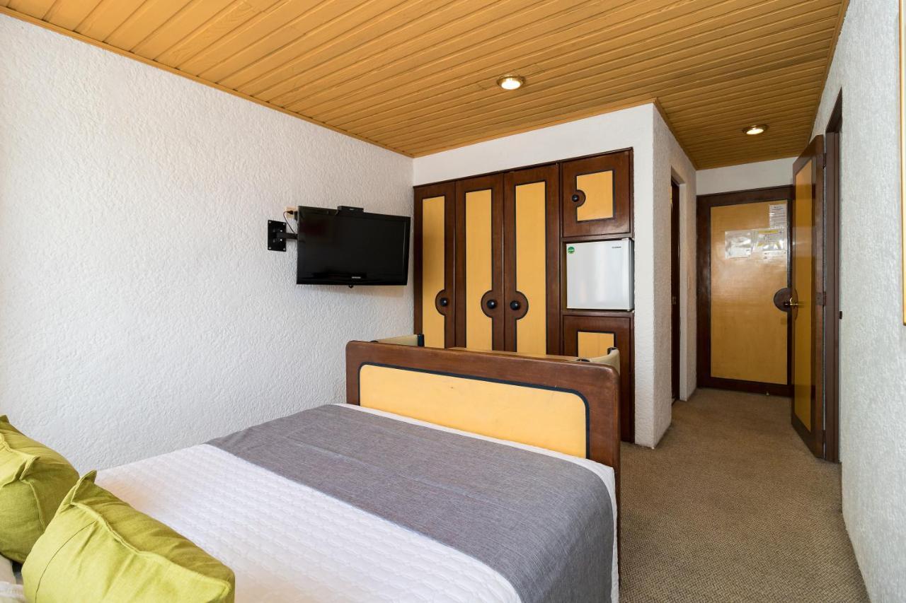 Hotel Suites Real 97 Bogota Exterior photo