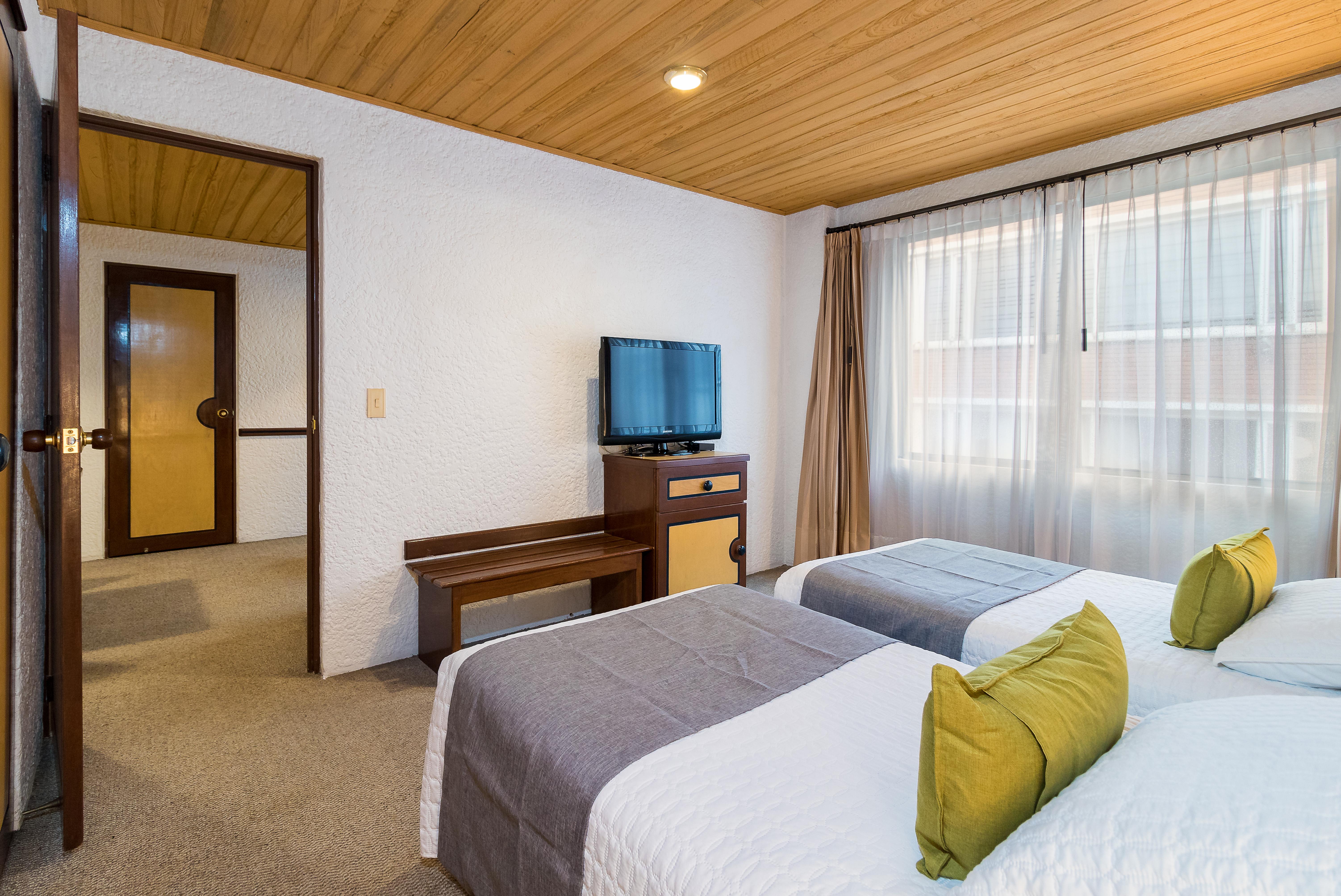 Hotel Suites Real 97 Bogota Exterior photo