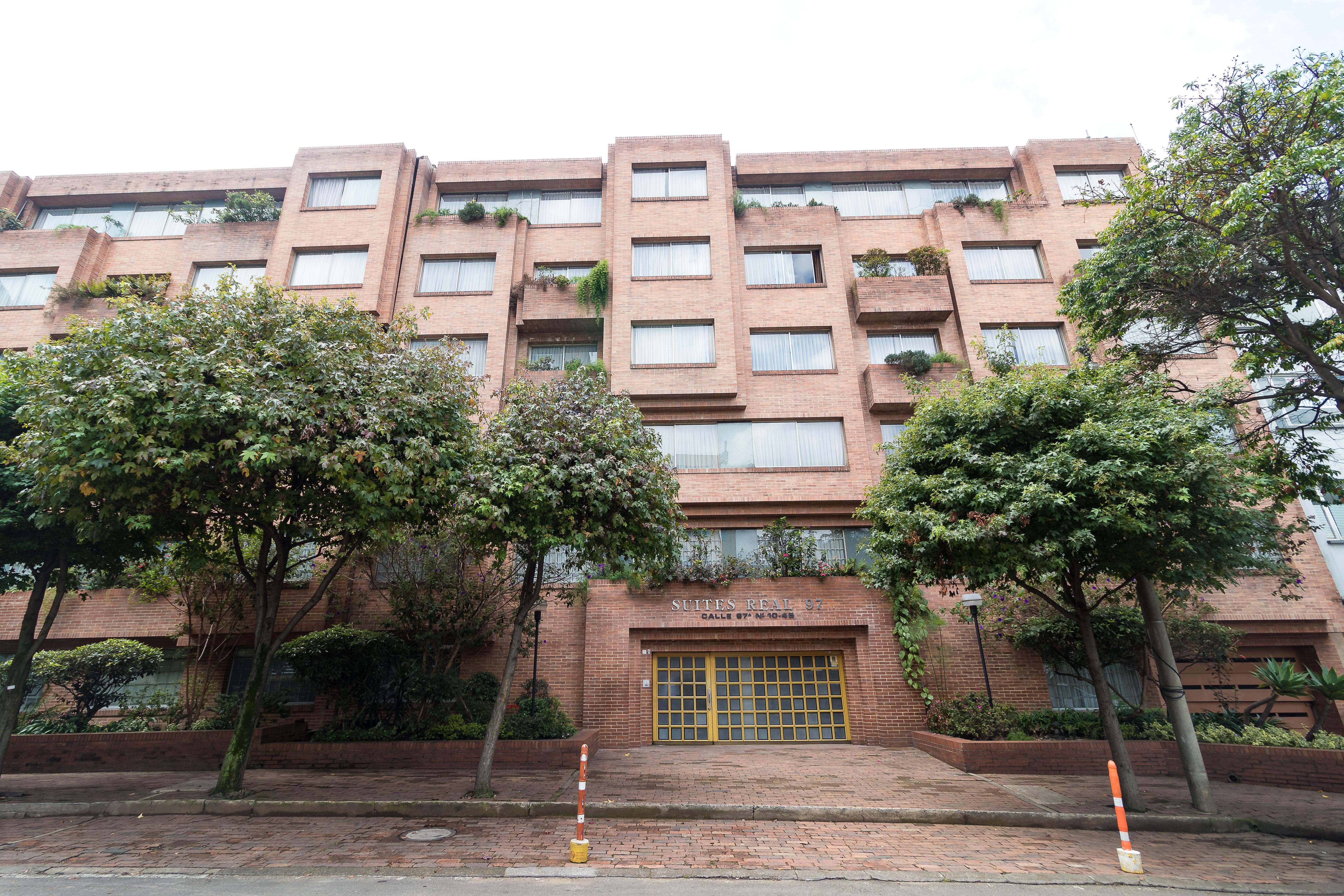 Hotel Suites Real 97 Bogota Exterior photo